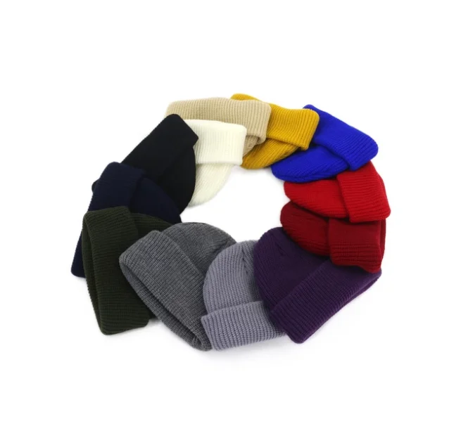 Custom Logo High Quality Unisex Acrylic Winter Cap Protection Warm Hat Skull Knitted Sports Ski Beanie