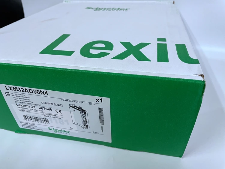  Трехфазный сервопривод LXM32AD30N4 Lexium 32 напряжение питания 208/480 В 3