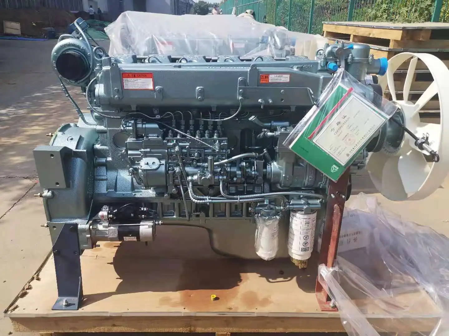 Высокомощный новый дизельный двигатель для грузовика Sinotruck Howo 371HP 420HP на