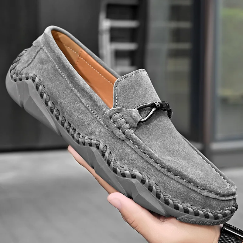 Wholesales men casual leather shoes comfortable  men classic shoe new style 2024