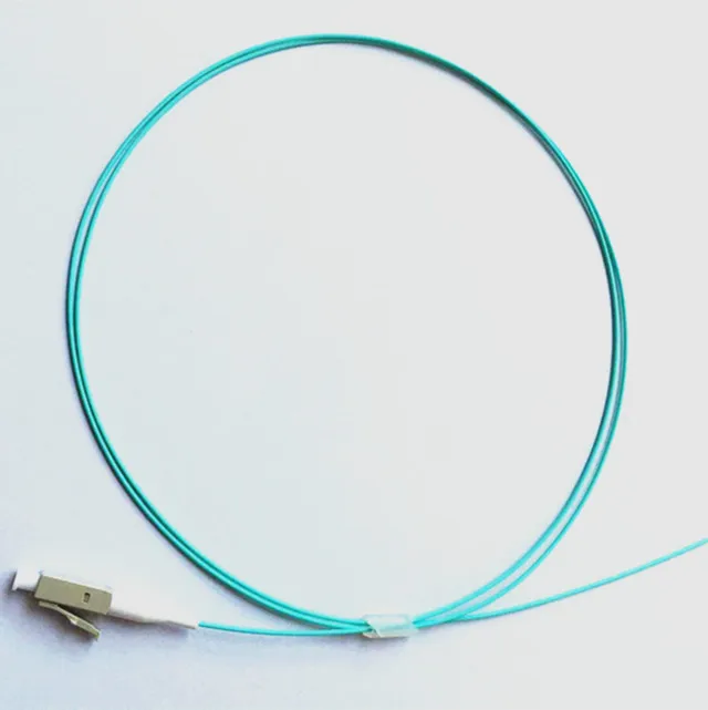  Factory customization Pigtails SC LC FC UPC APC Sm 9/125 1m 1.5m 0.9mm G652d G657A PVC LSZH optical fiber