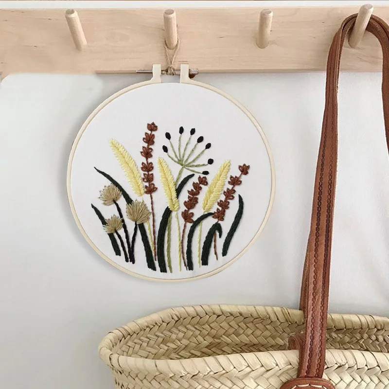 Custom China Wholesale Hand Made Embroidery Cross Stitch Set Embroidery Starter Kit Textile & Fabric Crafts