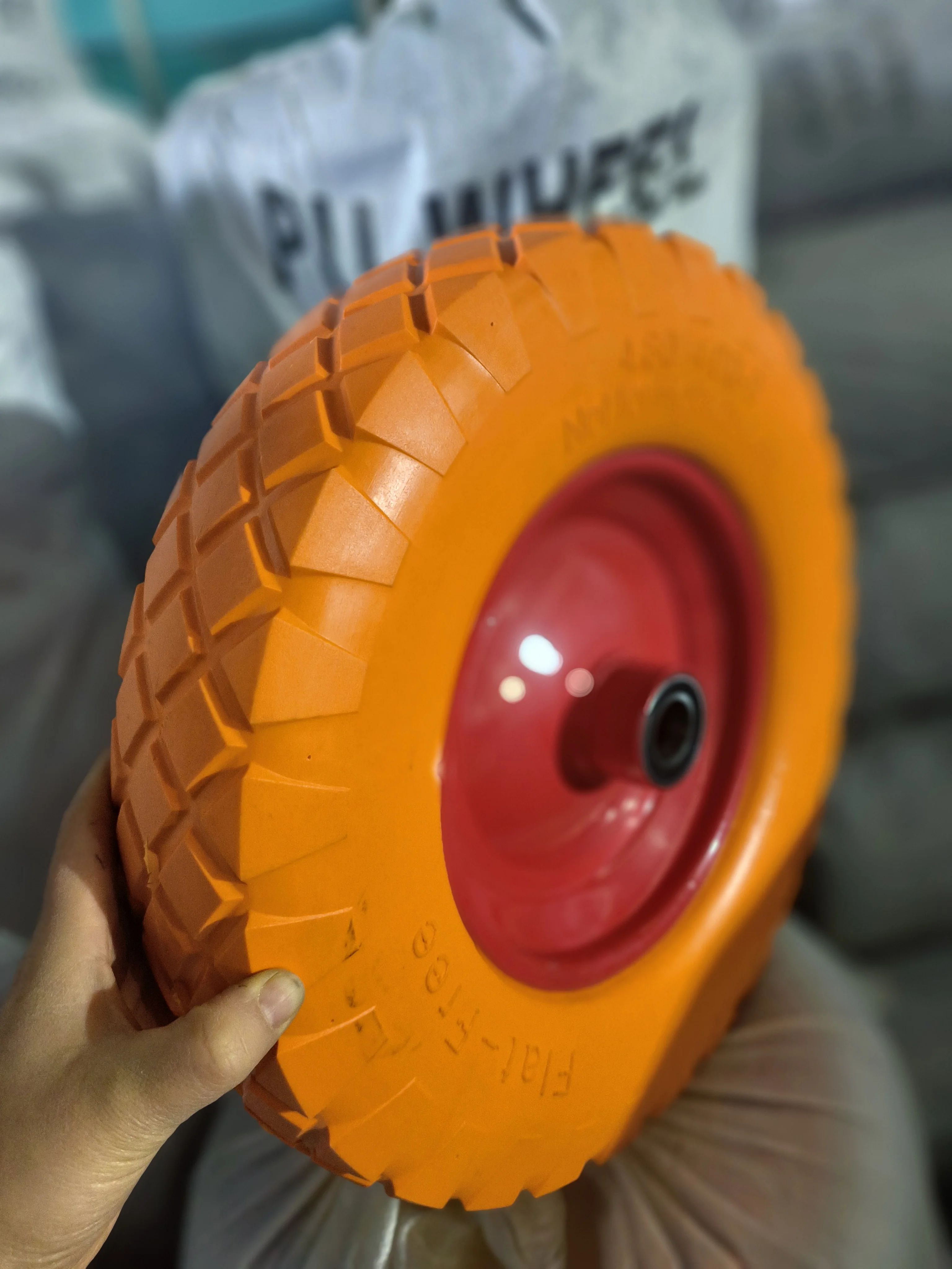 12mm bearing 4.00-8 Polyurethane wheelbarrow color wheel