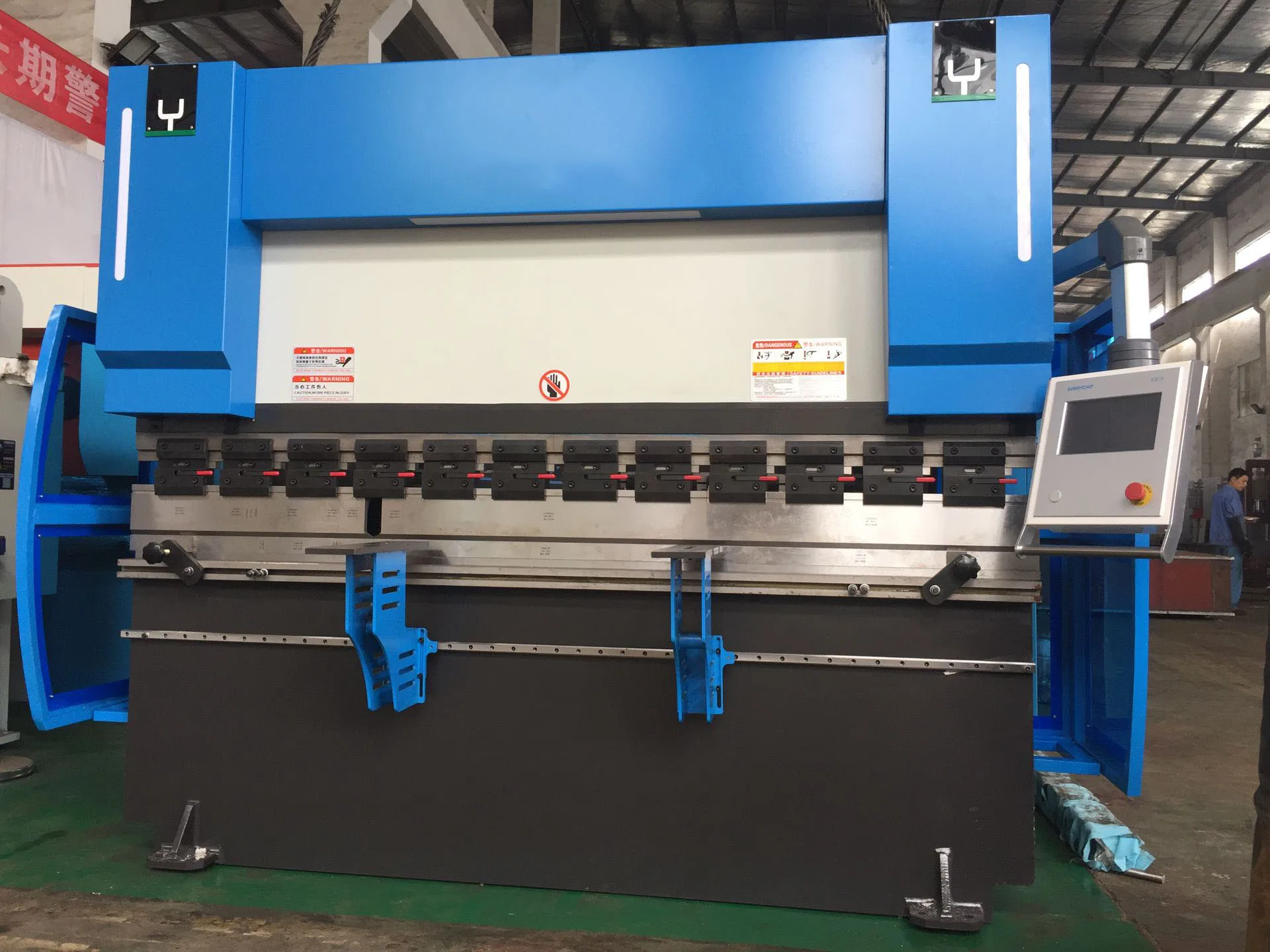 High quality nc hydraulic press brake machine price
