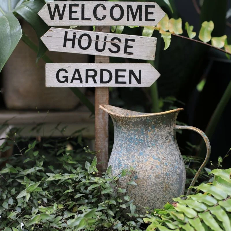 Wholesale Rustic Shabby Flower Vase Pot Metal Vintage  Milk Jug Small Vases for Flower Vase home decor