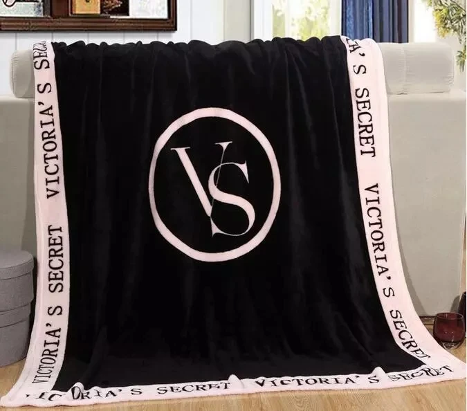 Cheap Wholesale Fleece Throw Big Blanket Geometric Pattern Victoria Secret Thick Comfort Hotel Blanket