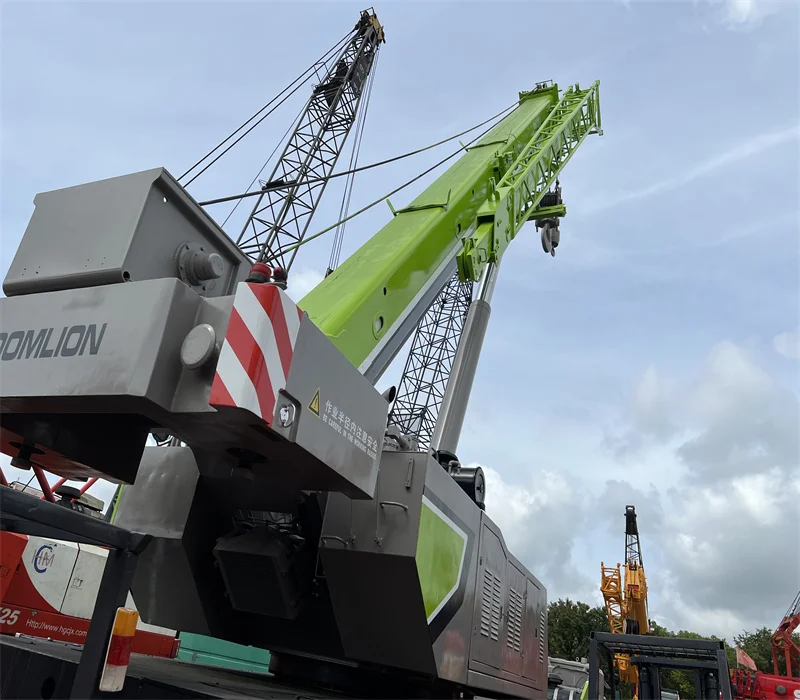 China brand ZOOMLION 100T used truck mounted crane for sale