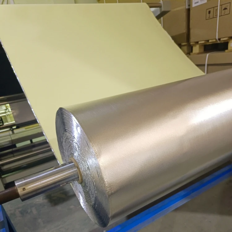 Anti Thermal Radiation Fire Proof 410gsm Customizable Aluminum Coated Aramid Fabrics Aluminum Foil Woven Protective Fabric