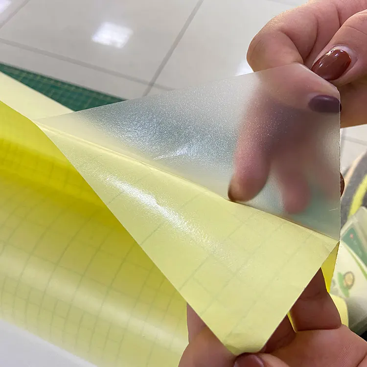 0.82*50m 100gsm Hot Sale Glossy/Matte Economical PVC transparent lamination film/ PVC cold lamination film Yellow Backing Paper