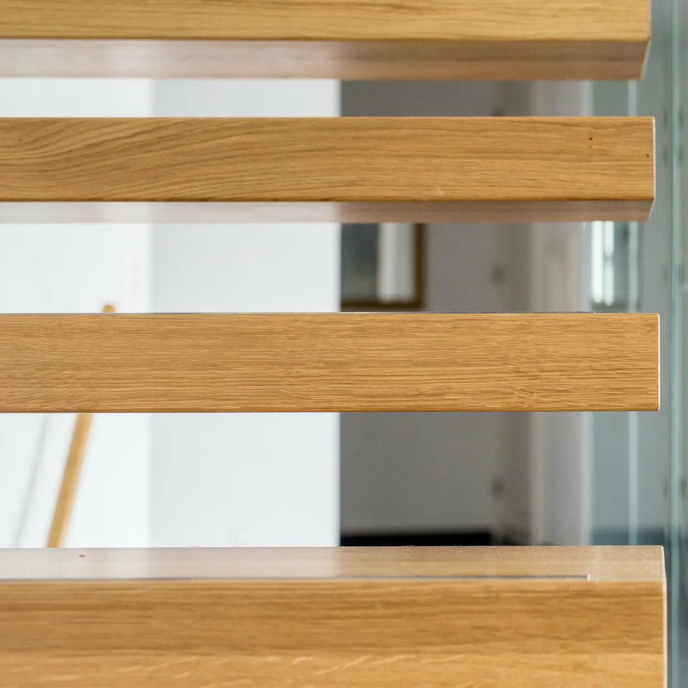 DB Modern Popular Style Apartment Carbon Steel or Stainless Steel304 Floating Stairs Beam Straight Stairs for America