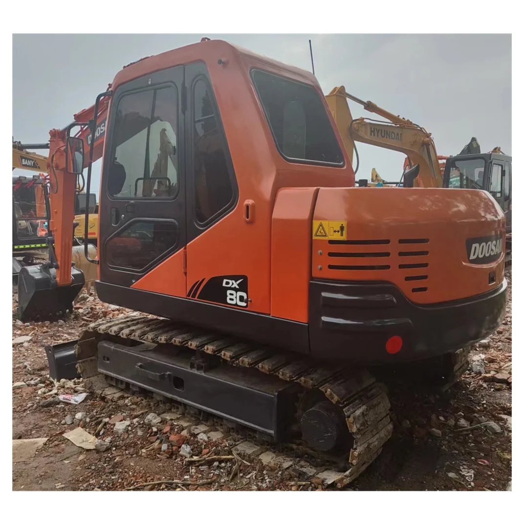 Multi-functional used Doosan Develon excavator DH80GOLD hydraulic excavator easy operation high safety cheap price