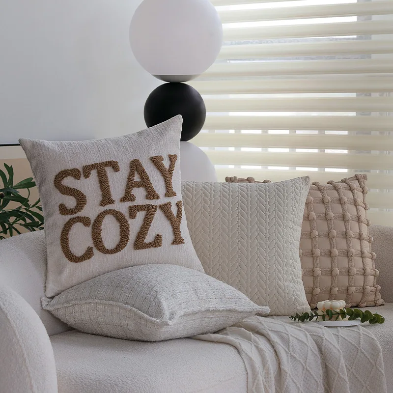 Amity Factory Customized Chenille Pillow Cover Home Decoration Embroidered Cushion Cover Full Polyester Soild Throw Pillowcase