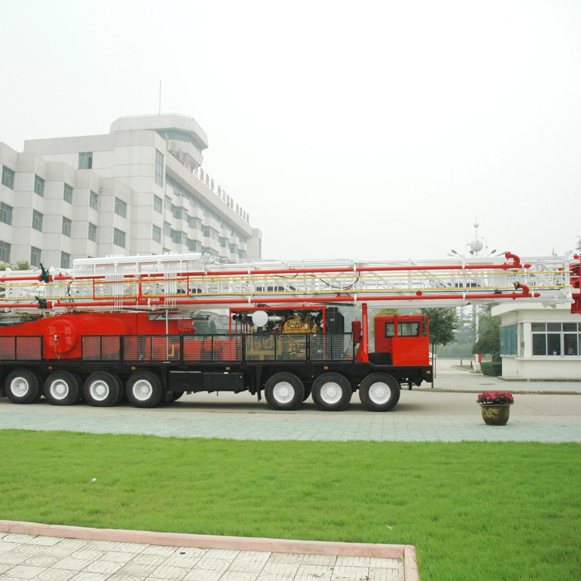 RG API Standard Oil Field Oil and Gas Well Bore Hole Truck Mounted Mobile 1000hp ZJ40 Drilling and Workover Rig
