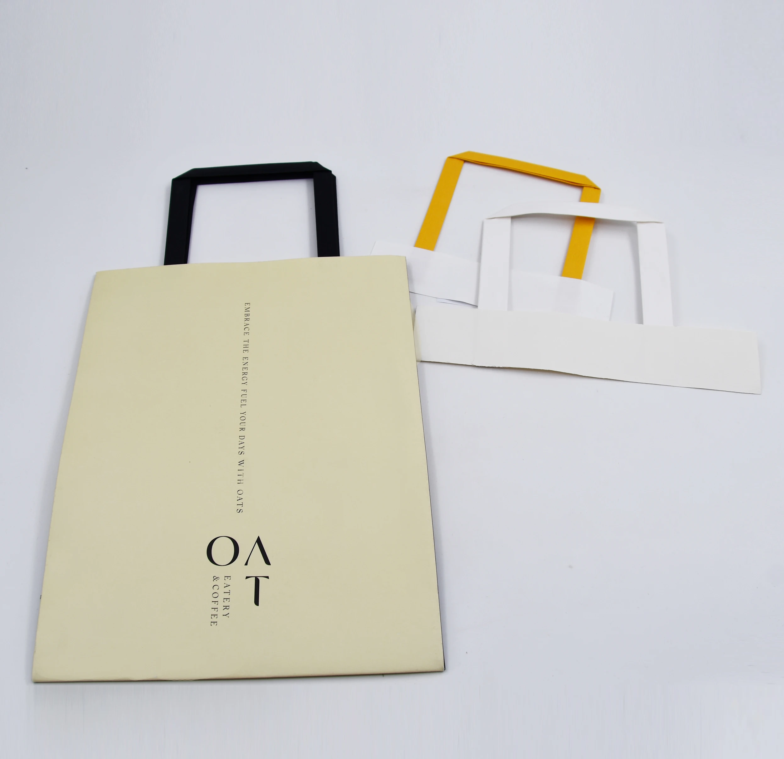 Заводская поставка перерабатываемая бумажная сумка для переноски подарочная упаковка плоская веревочная ручка сумки покупок