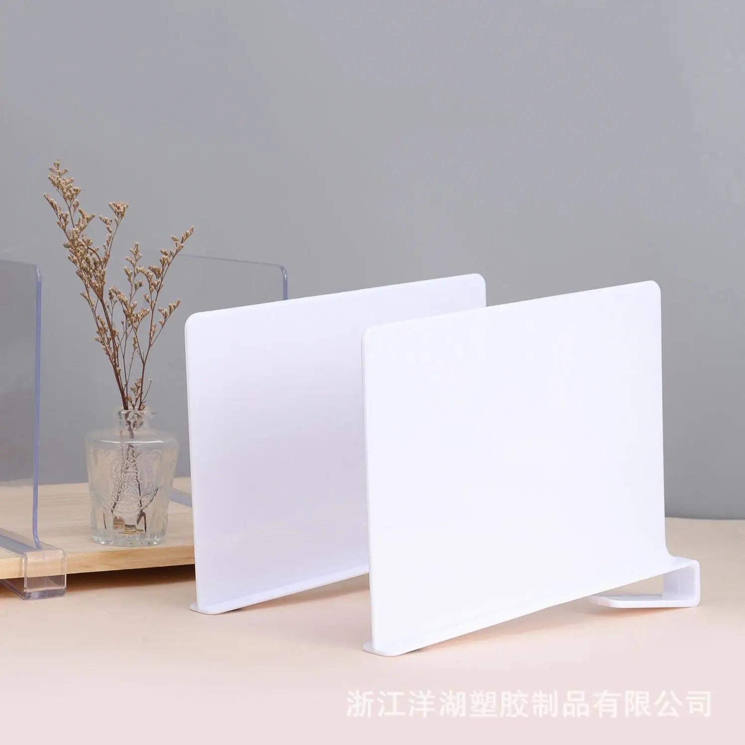 wholesale Customization plastic supermarket Grocery store Chain adjustable spring shelf pusher system for bottle drink