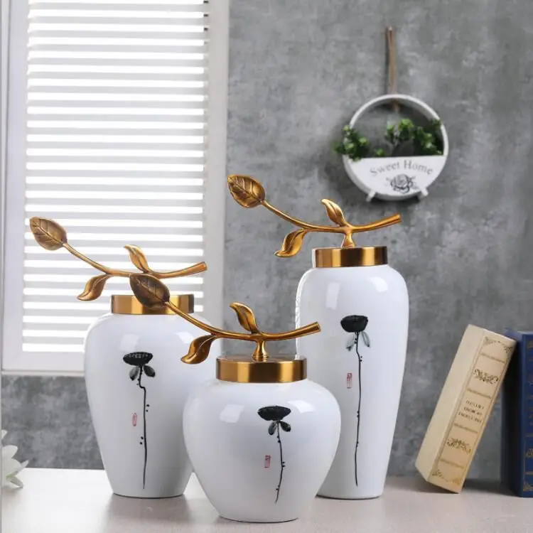 Set of 3pcs Fashionable White Color Glazed Ceramic Vase with Lid