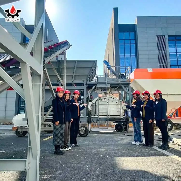 Factory Price Small Concrete Mixing Plant In Nepal 50m3/h Mobile Concrete Mixing Plant With Cement Silo