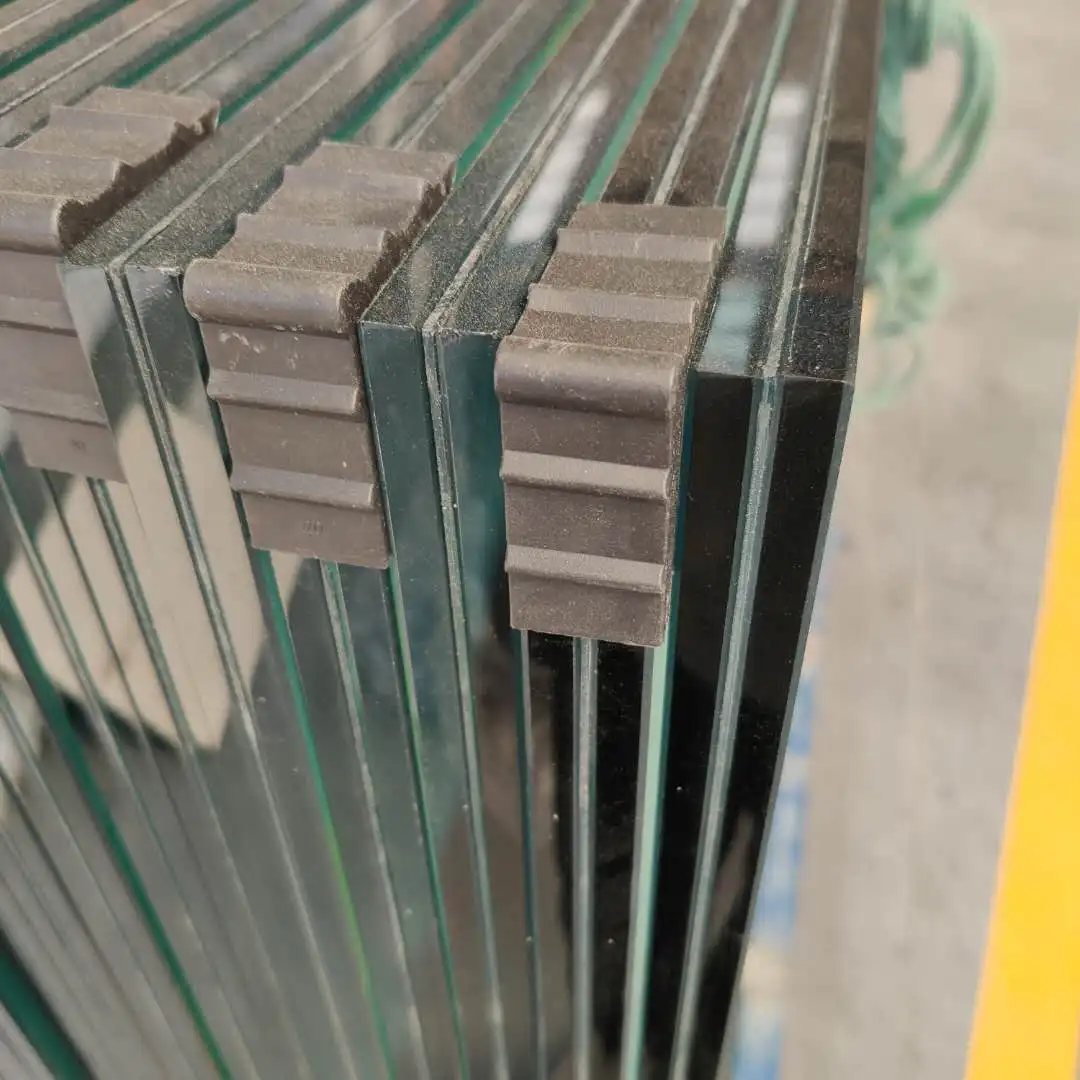 China clear coloress transparent 8.76mm 442 pvb laminated glass price m2 building materials flat and bent sandwich glazing panel