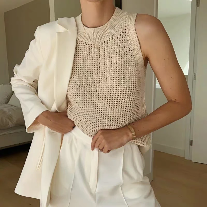 New Trend Women Crew Neck Knitted Sleeveless Ribbed Casual Sweater Vest In Stocks