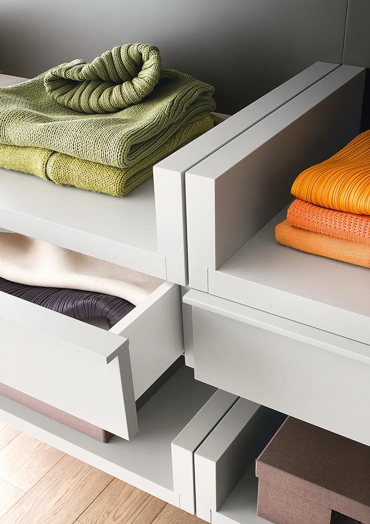 Modern Cupboards for Bedroom Wardrobe Classic Simple MDF Almirah Latest Wardrobes with Dressing