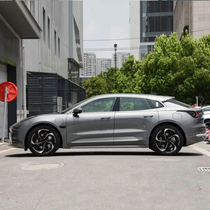2024 Geely Zeekr 001 5 Seats Hatchback Dual Motor 4WD CLTC Max 741km 546km Range EV Car