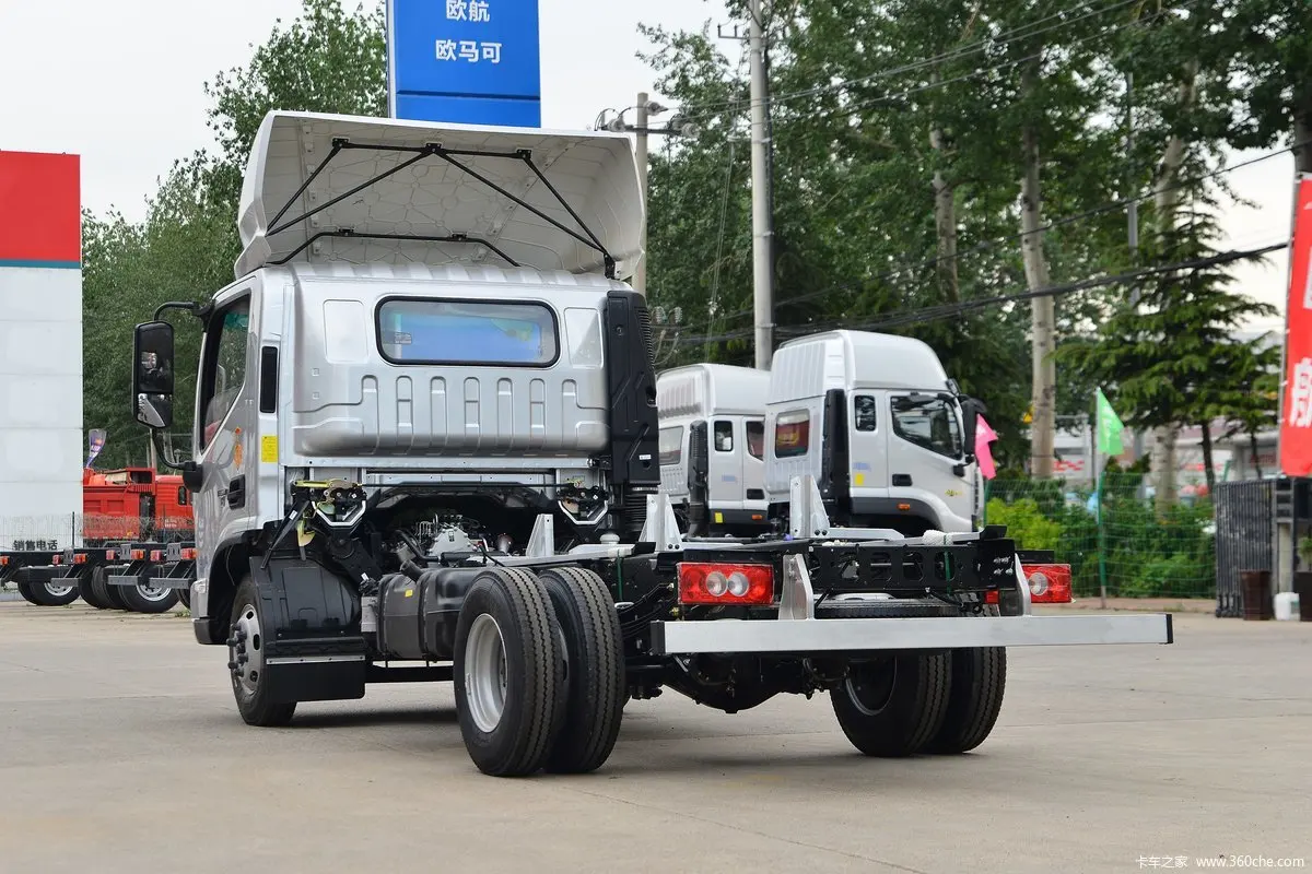 Chinese New Used Foton 4*2 4*4 6 8 Wheels Automatic Manual Transmission Euro 2 3 4 Chassis Diesel Low Price For Sale