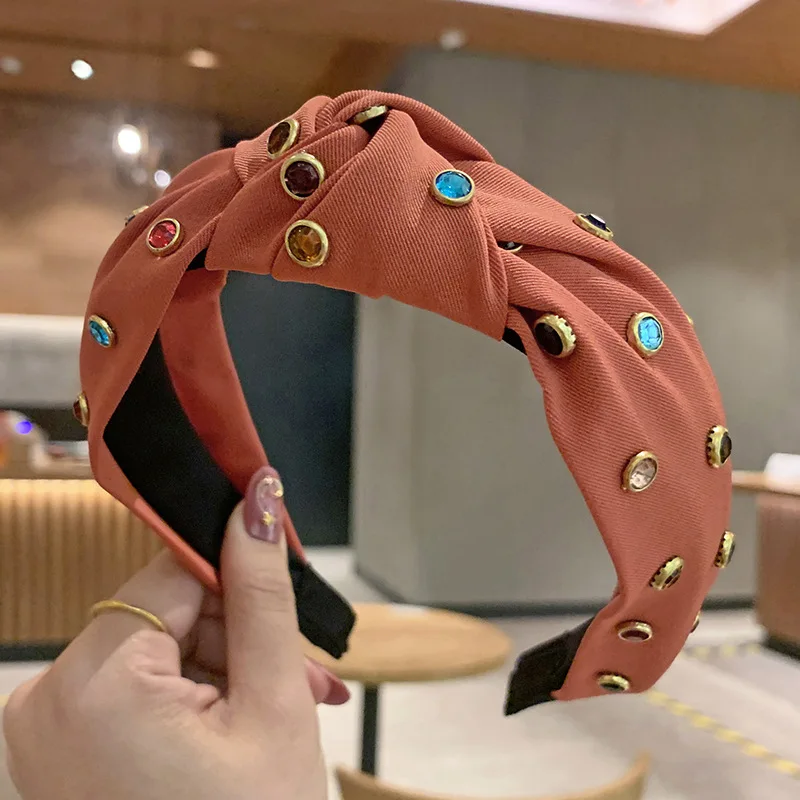 Manufacturers direct Korean version of the new tied hair accessories fashion ladies hair pressure bangs headband wide edge color