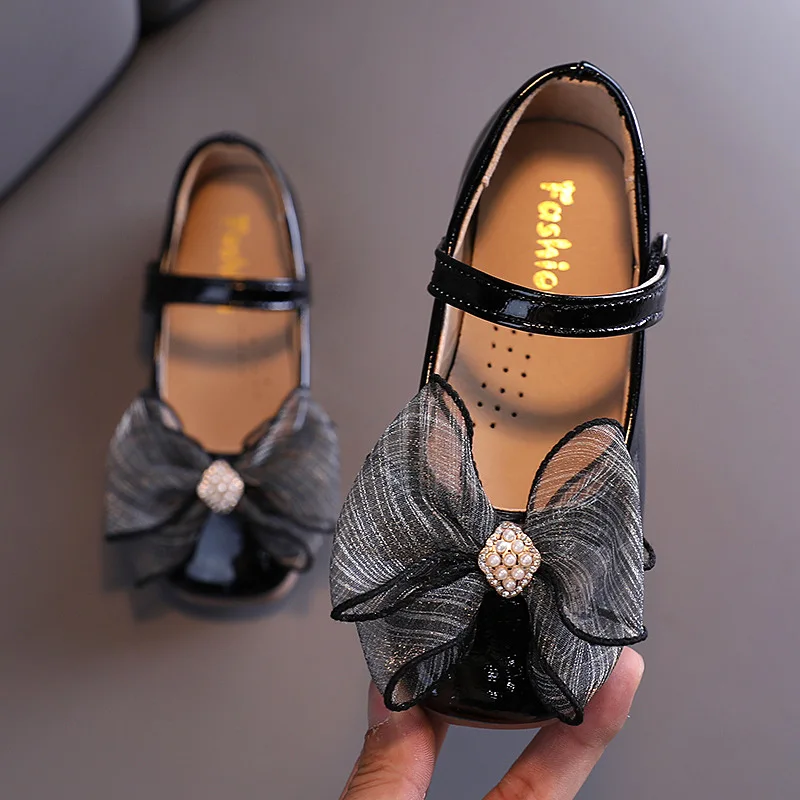 Новинка осени 2020, кожаные туфли для девочек, модные Универсальные детские туфли принцессы, Нескользящие туфли с мягкой подошвой и бантом, танцевальные туфли