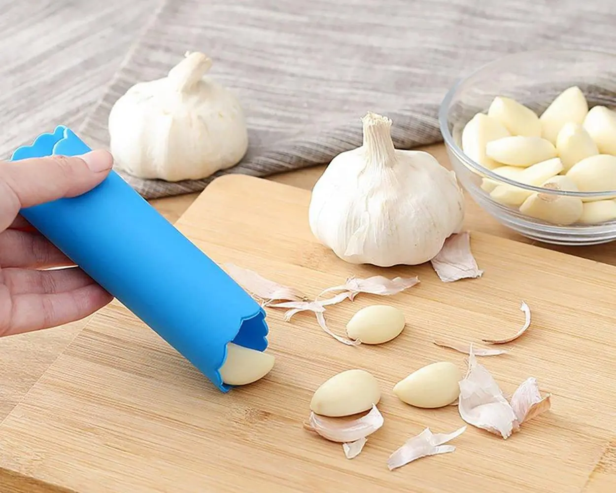 Garlic Peeler Skin Remover Roller Keeper Silicone Garlic Peeler Tube Non Slip 5.12inch Long for Useful Kitchen Tools