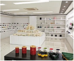 Private Label Scented Fragrance Soy Wax Glass Bottle Luxury Home Fragrance Scented Soy Wax Candle With Essential Oil