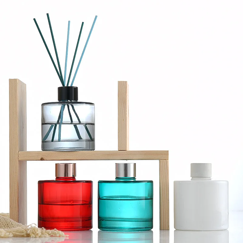 Professional manufacturer luxury essential oil fragrance reed round reed glass diffuser bottle with lid