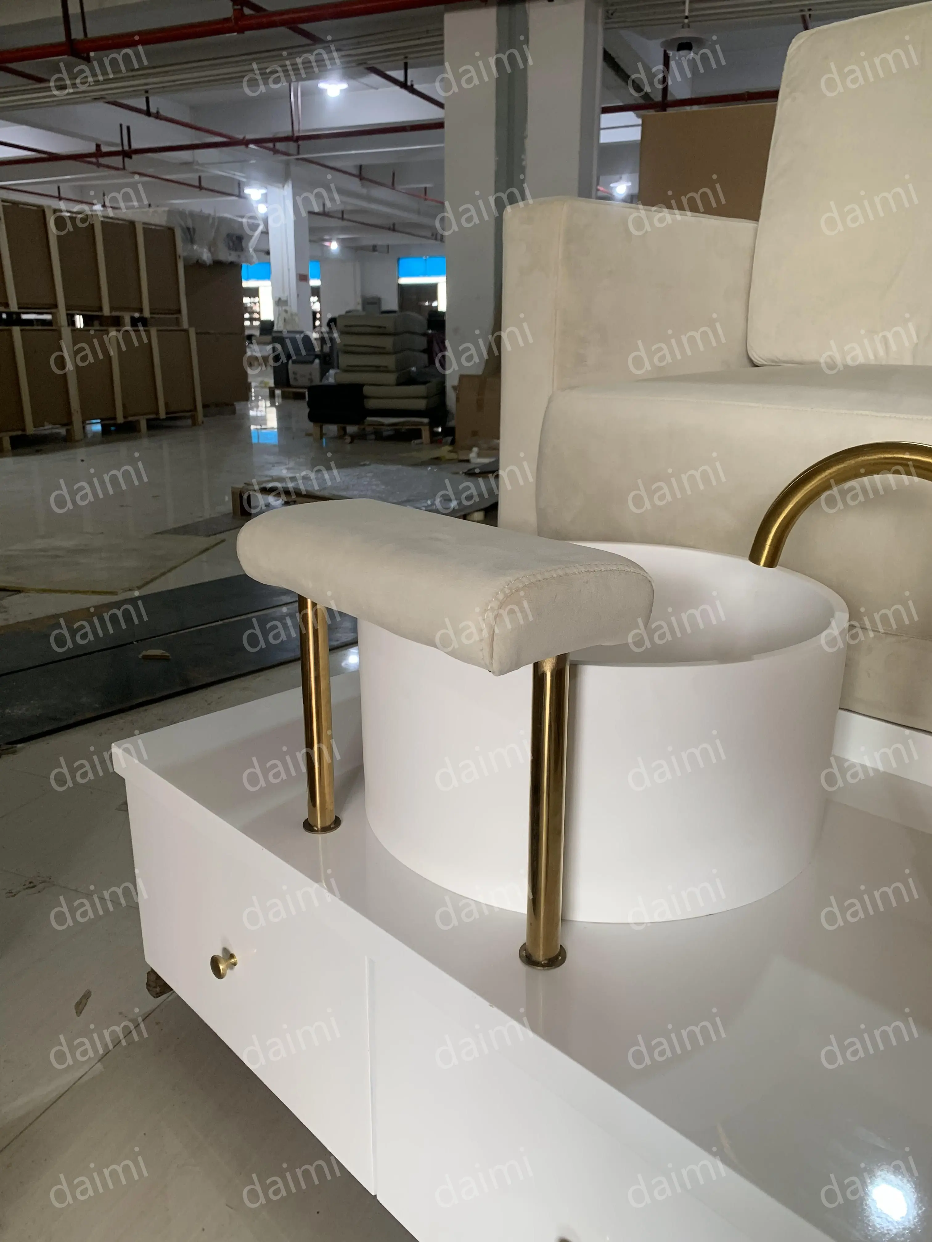 Luxury beauty nail salon foot care electric Massage Manicure Station Pedicure Chair