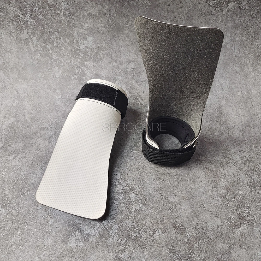 Natrual Rubber Anti-Slip Gymnastic Hand Fingerless Grips,Palm Guards,Calleras