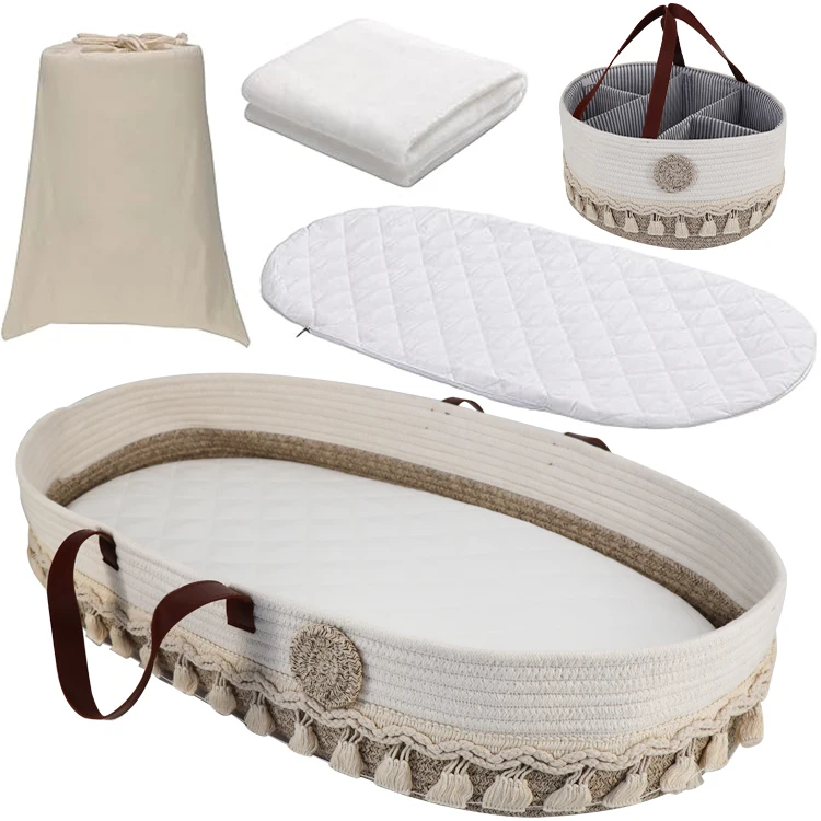 Newborn essentials baby changing basket cotton moses basket skin-friendly baby basket with waterproof cover