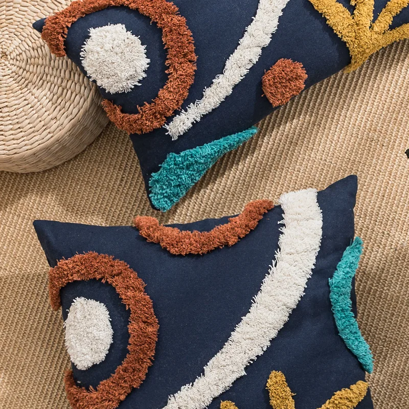 Innermor 2023 New Design Tufted Embroidery Decorative Cushion Cover Punch Needle Terylene Cotton Custom Pillow