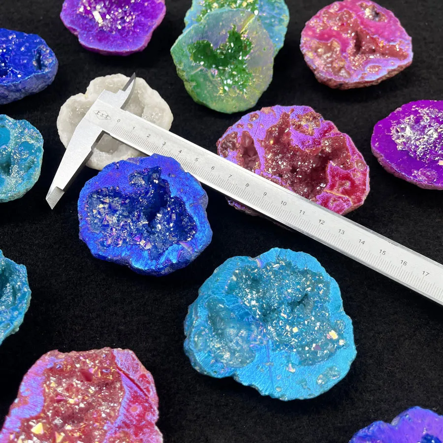 New Arrivals Spiritual Healing Stones Specimens Natural Colorful Aura Agate Geode