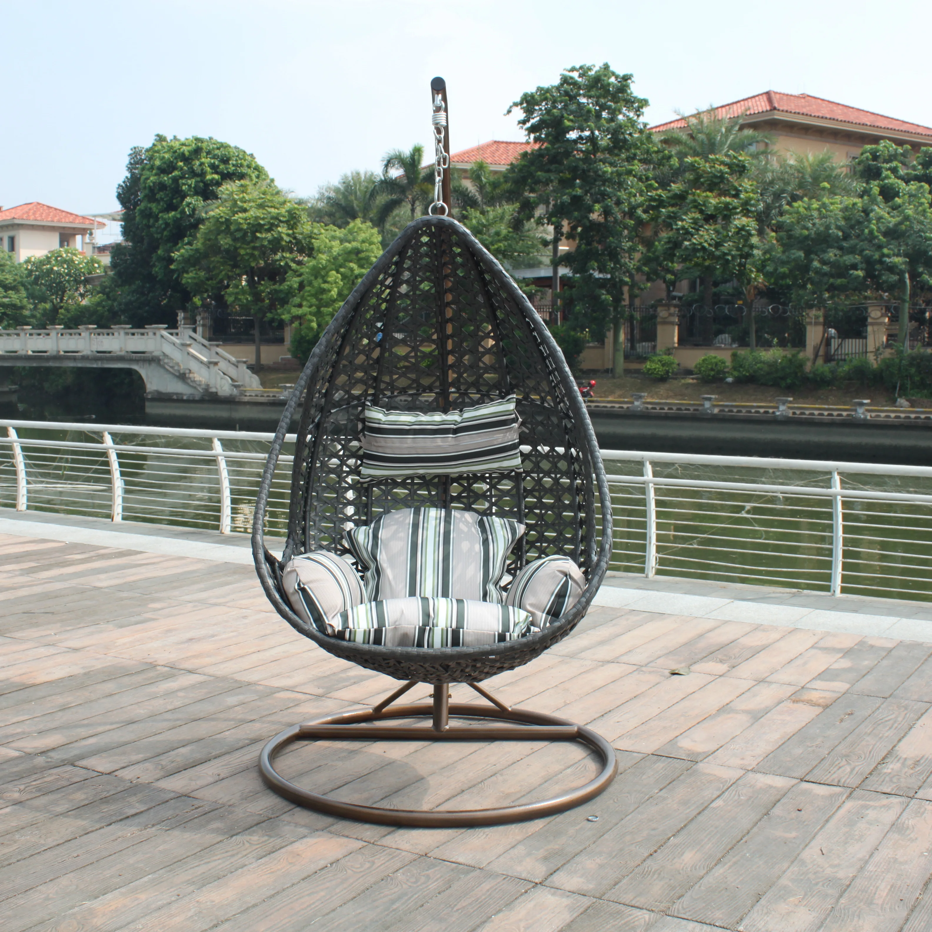 Cheap price indoor outdoor acrylic modern hanging swing chair bamboo patio rattan wicker egg swing clear chair