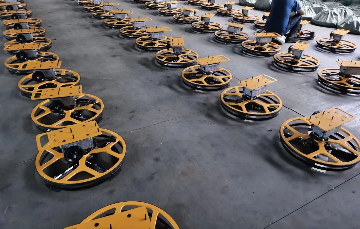 600 Trowel Floor Finishing Walk Behind Road and Concrete Trowel New Driving Power Trowel for Cement Concrete Surfa