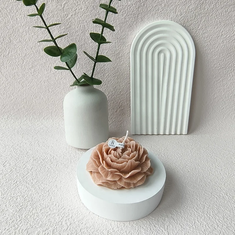 Wholesale decorative flower aromatherapy peony shaped flower scented candle for wedding home decor