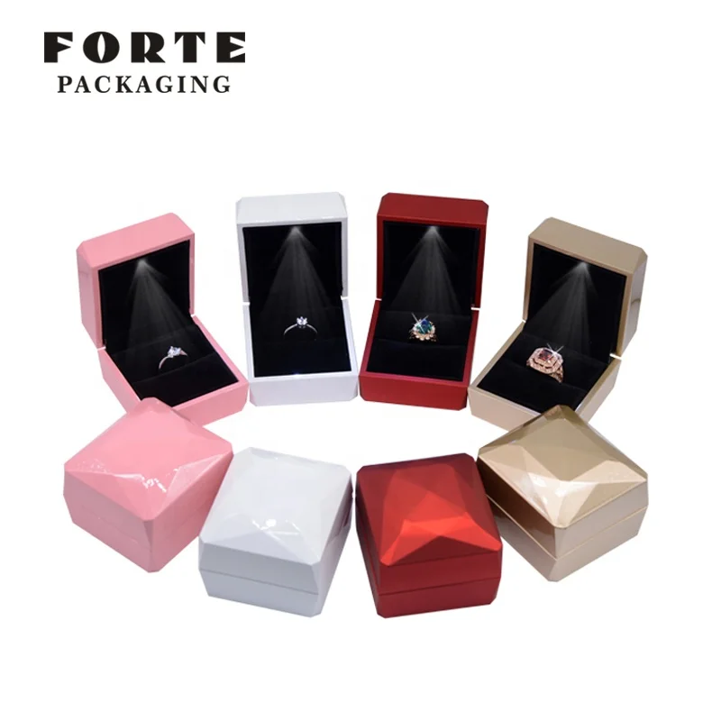 FORTE New Design High Quality Led Light Paint Jewelry Box Packaging Luxury Jewelry Organizer Box Jewelry Gift Box