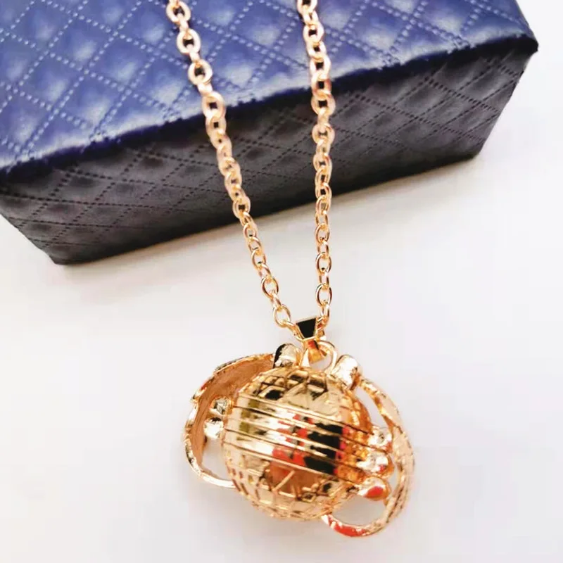 Personality Openable Pendant Multilayer Wing Photo Box Photo Ball Locket Necklace keychain Lockets For Photos Pendant Necklace