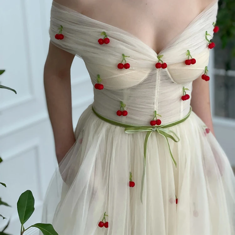 Off the Shoulder Sweetheart Tea Length Cherry Embroidered Women Long Maxi Dress Tulle Prom Dress with Belt