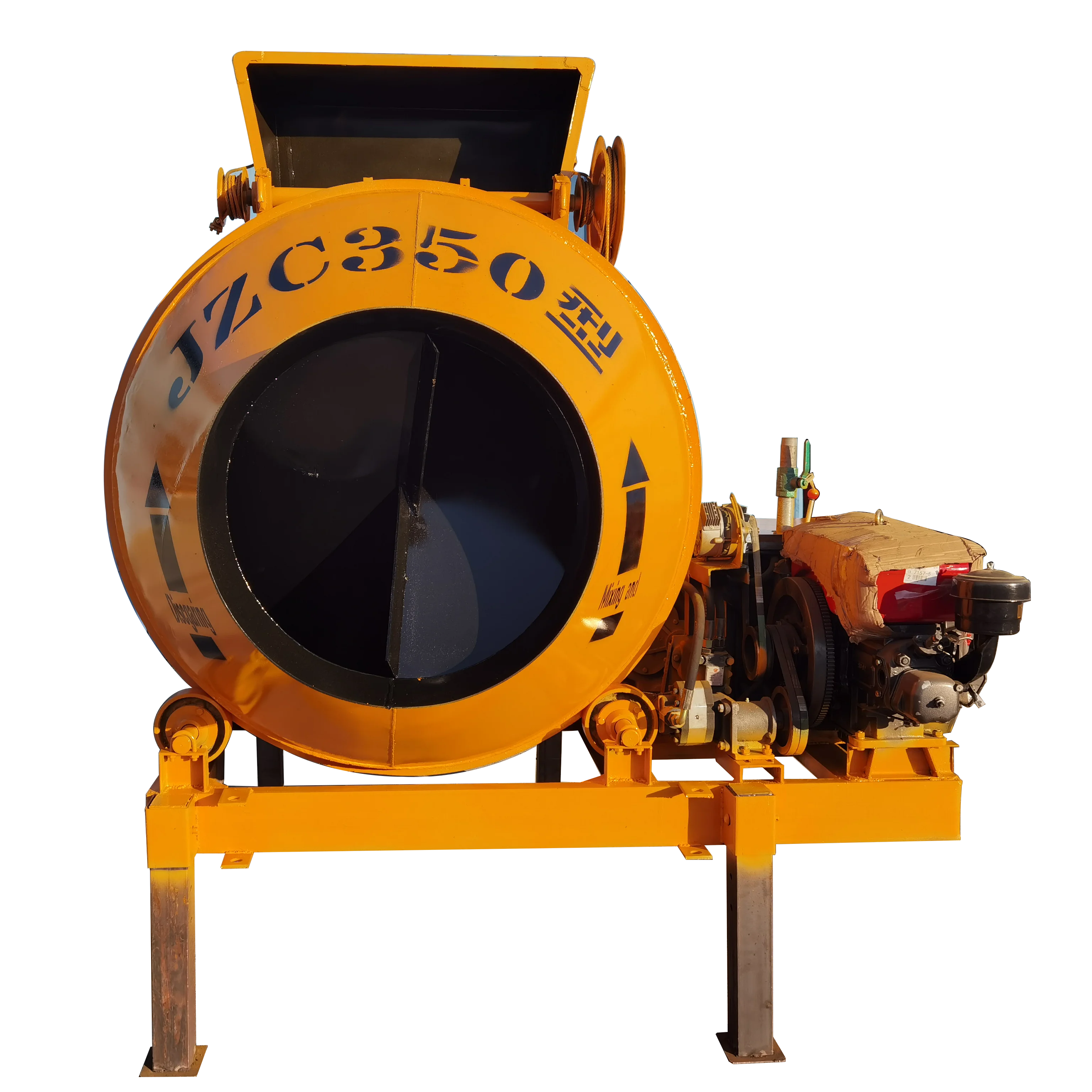 Hot Sale Small Diesel Concrete Mixer  High Efficiency Self  Lift Concrete Mixer Diesel Self Loading Cement Mixing Machine