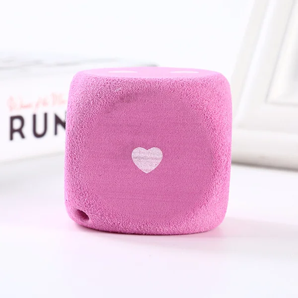 Wholesale eva pink heart dice for car topper signs