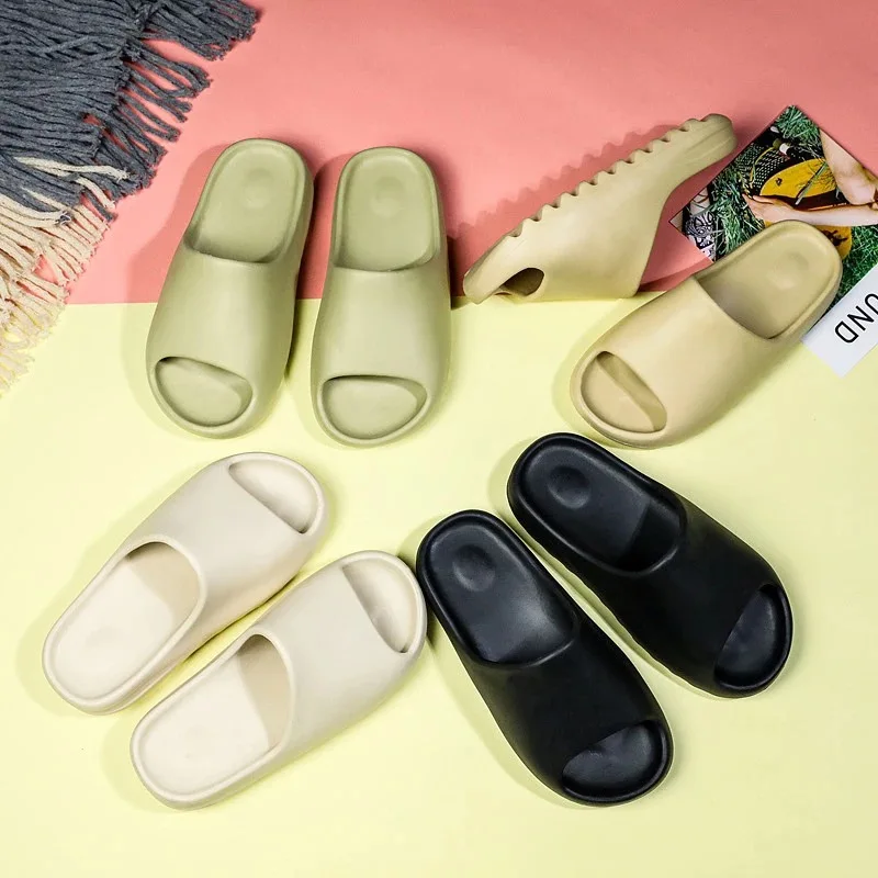 2021 Custom Logo New Unisex Summer Sandals Men Flat Yeezy Slides Shoes Women Slip On Eva Indoor Beach Ladies Yeezy Slippers