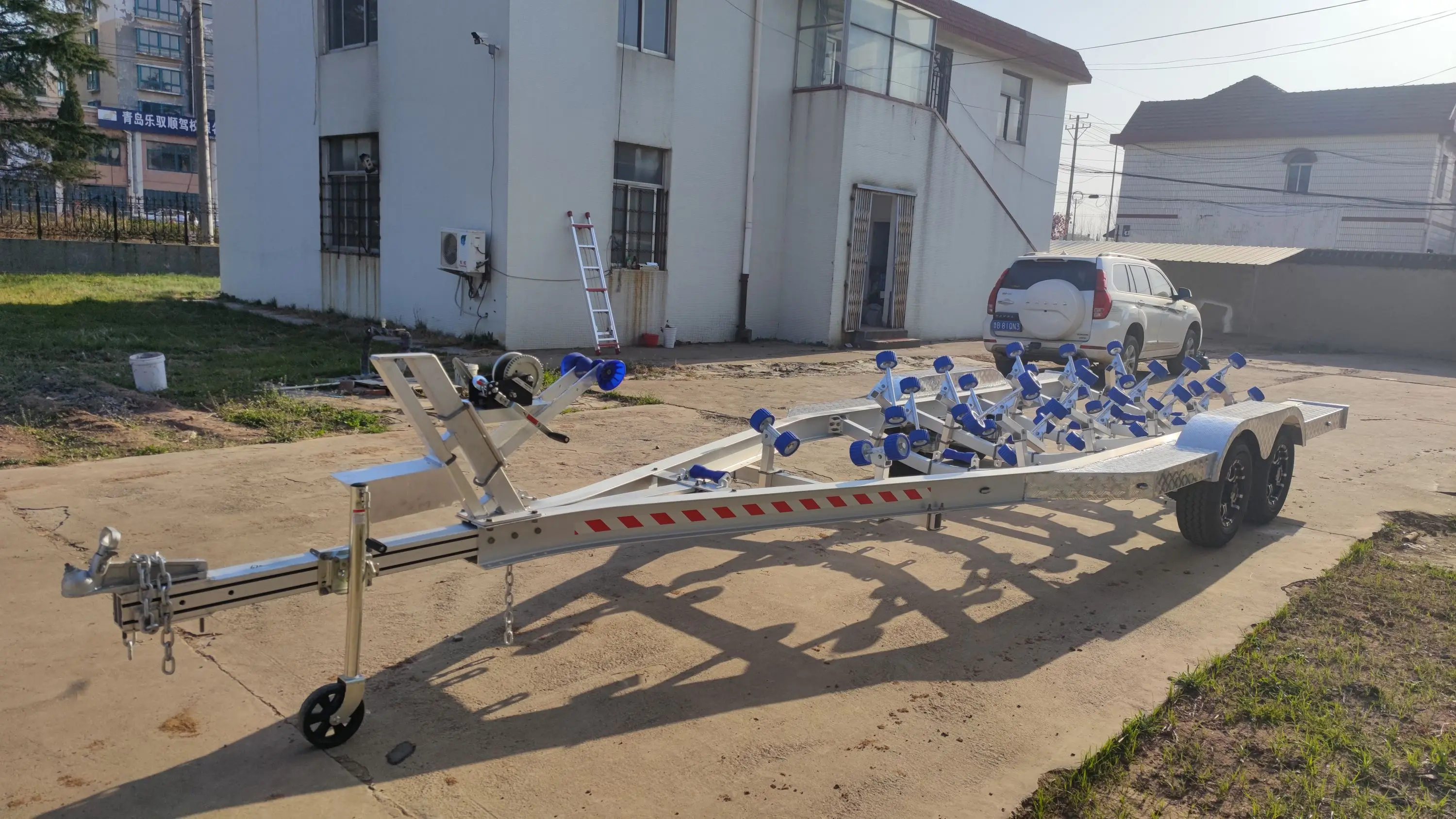 hydraulic brake tandem axle boat trailer aluminum wobbly rollers