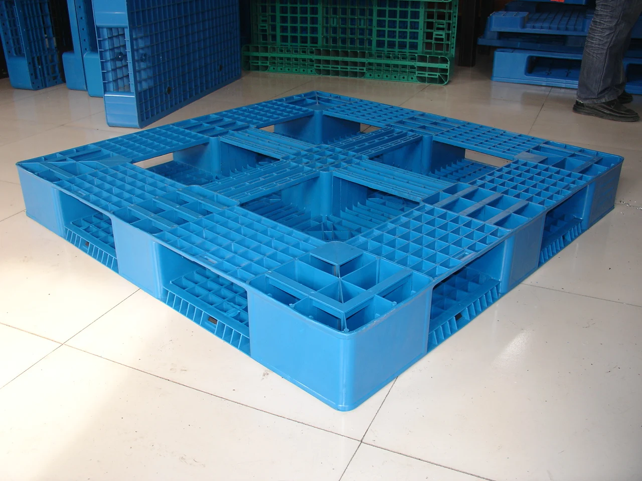 Longshenghe экспорт поддонов Hdpe 1200x1200 мм пластиковые поддоны китайского производства