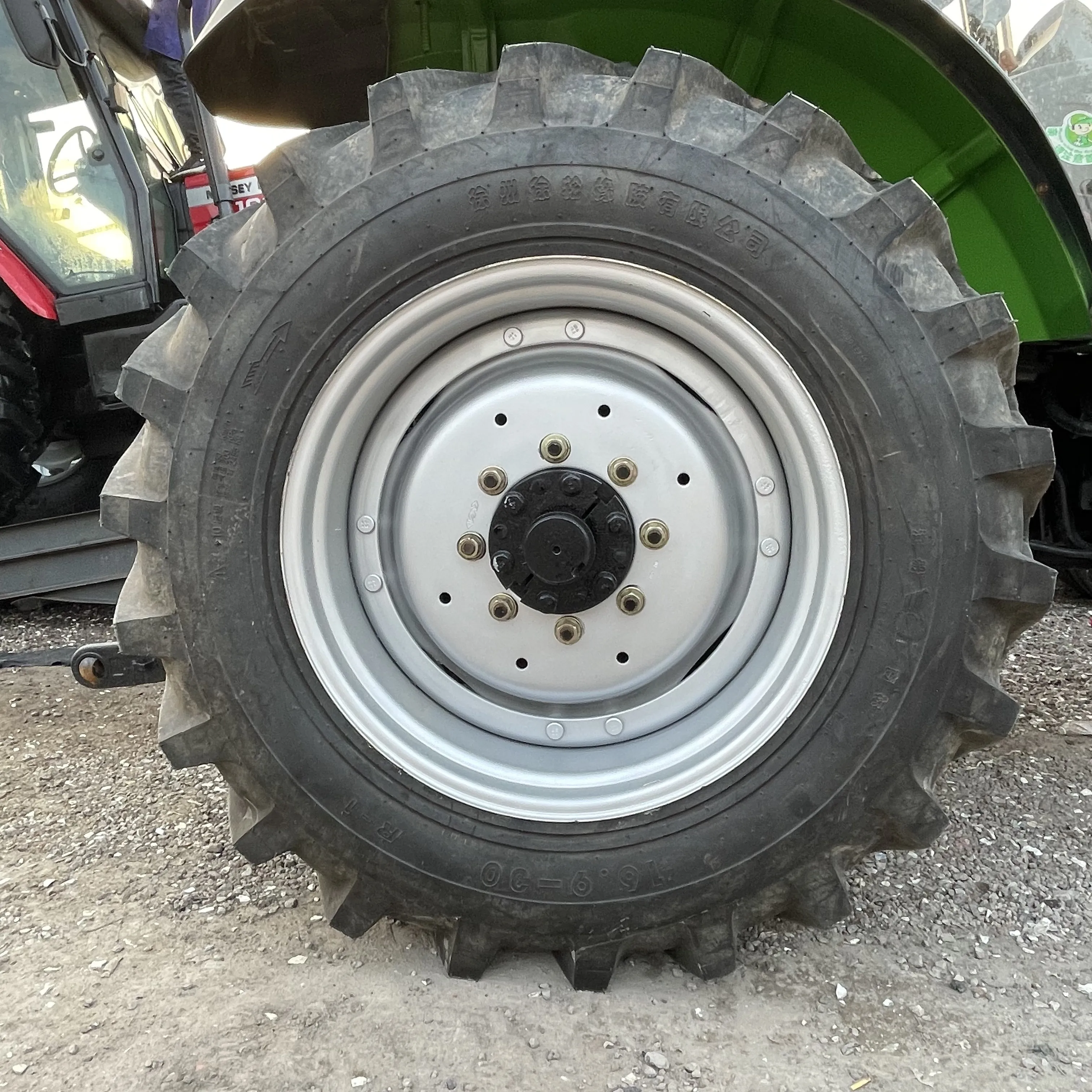 Low Price Used Tractors Deutz Fahr 1004 (100hp 4wd) With High Quality