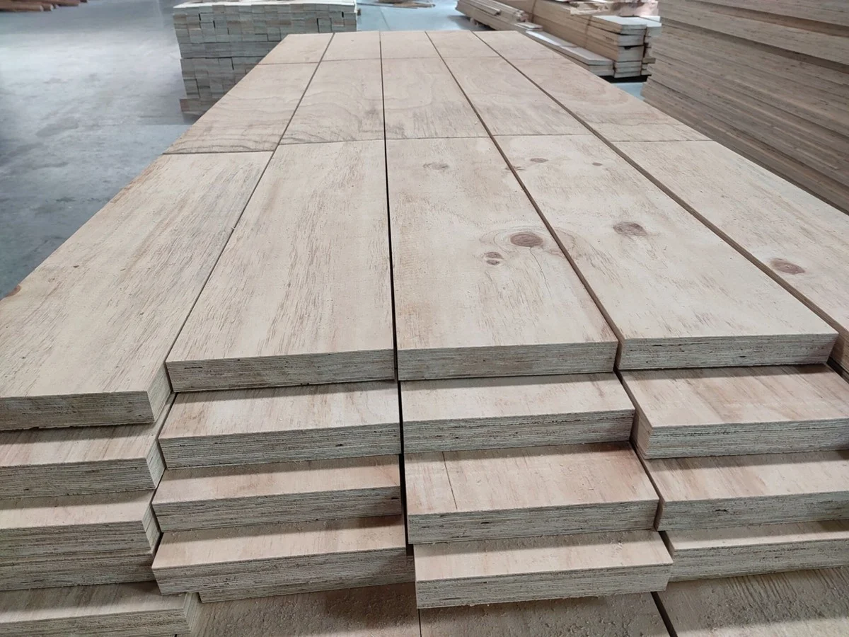 Wood Supply OSHA 38mm Thickness Radiata Pine LVL Scaffolding Plank Used For Construction material