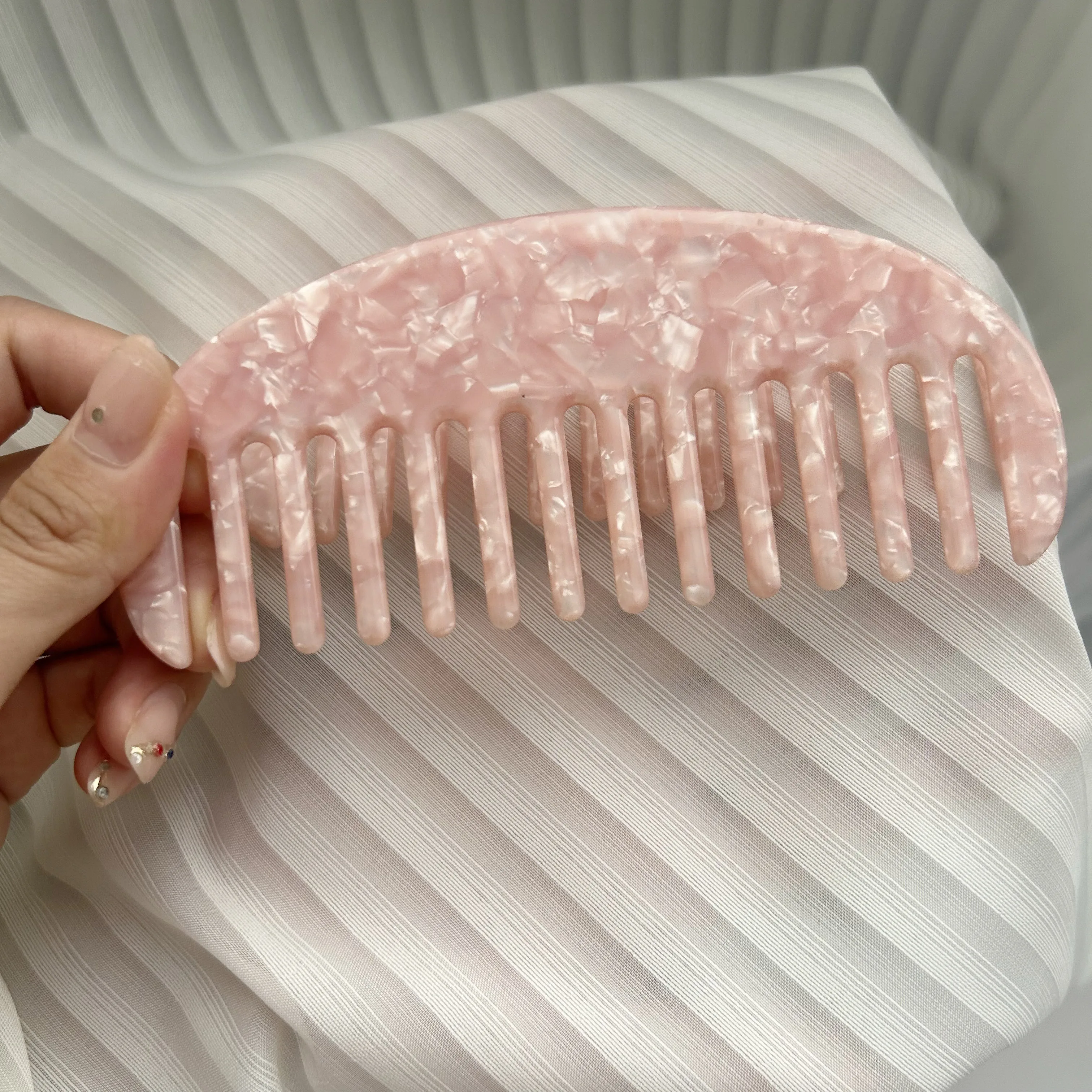 SAIYII Hot Selling Wholesale 4mm Thickness Pink Women Acetate Wide Tooth Comb Hair Accessories Marble Korean Custom Hair Combs